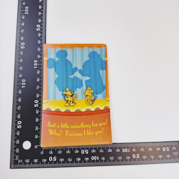 Disney X Hallmark Minnie & Mickey Brass Couples Pin Set - Picture 7 of 7